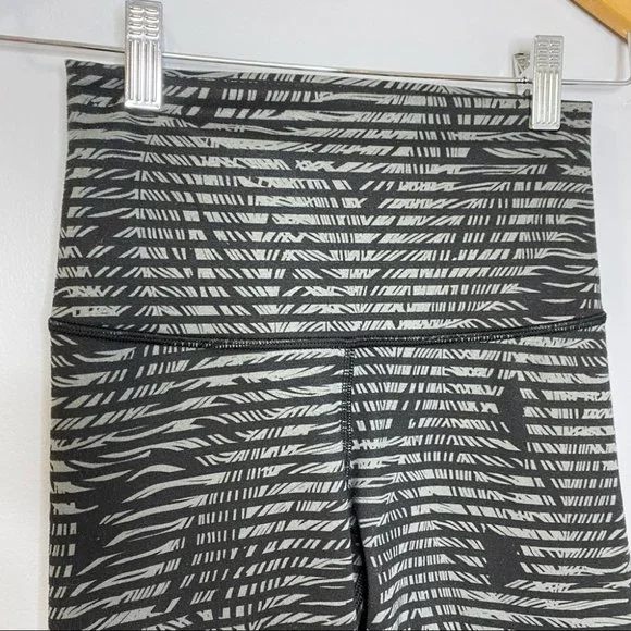 Lululemon Wunder Under Feather Print Crop Leggings - Picture 4 of 9